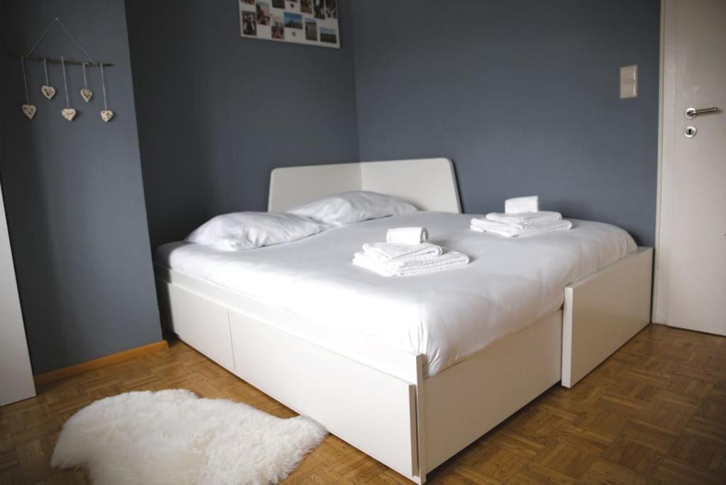Cozy 3 Bedroom House With 11 Kw Electric Car Charger Hesperange Exterior foto